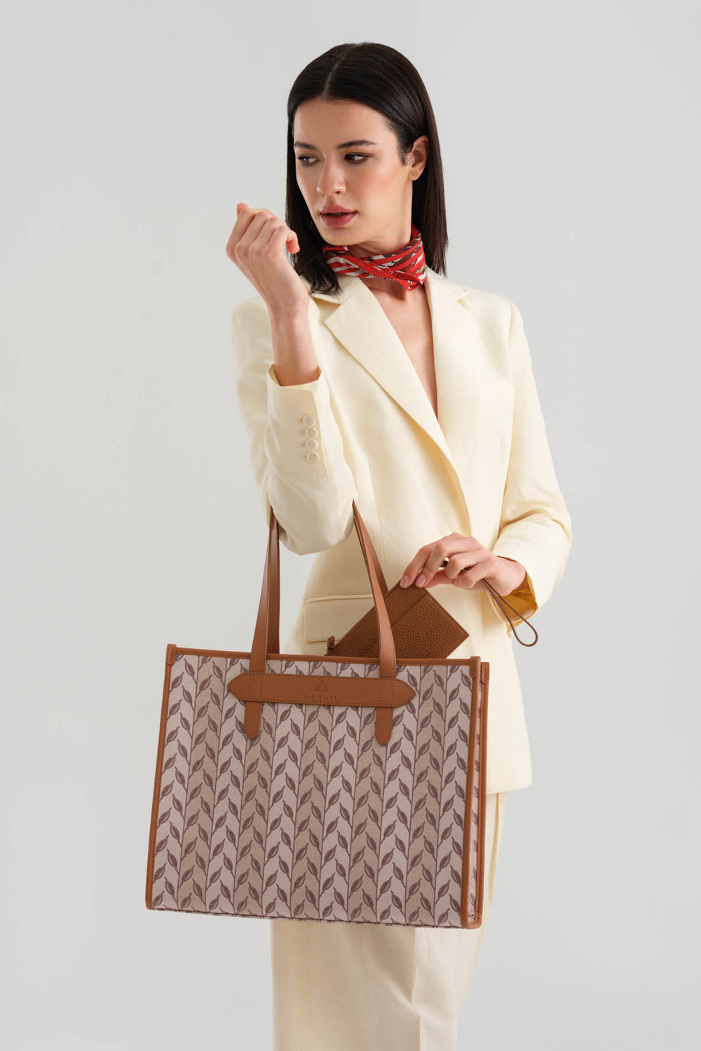 LEAF MONOGRAM - TOTE BAG  LARGE - KREM TABA