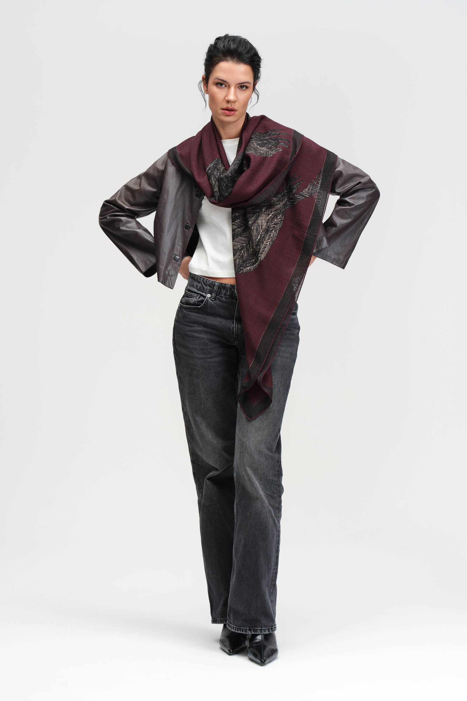 CRIMSON BEAK - NOSTOS BORDO