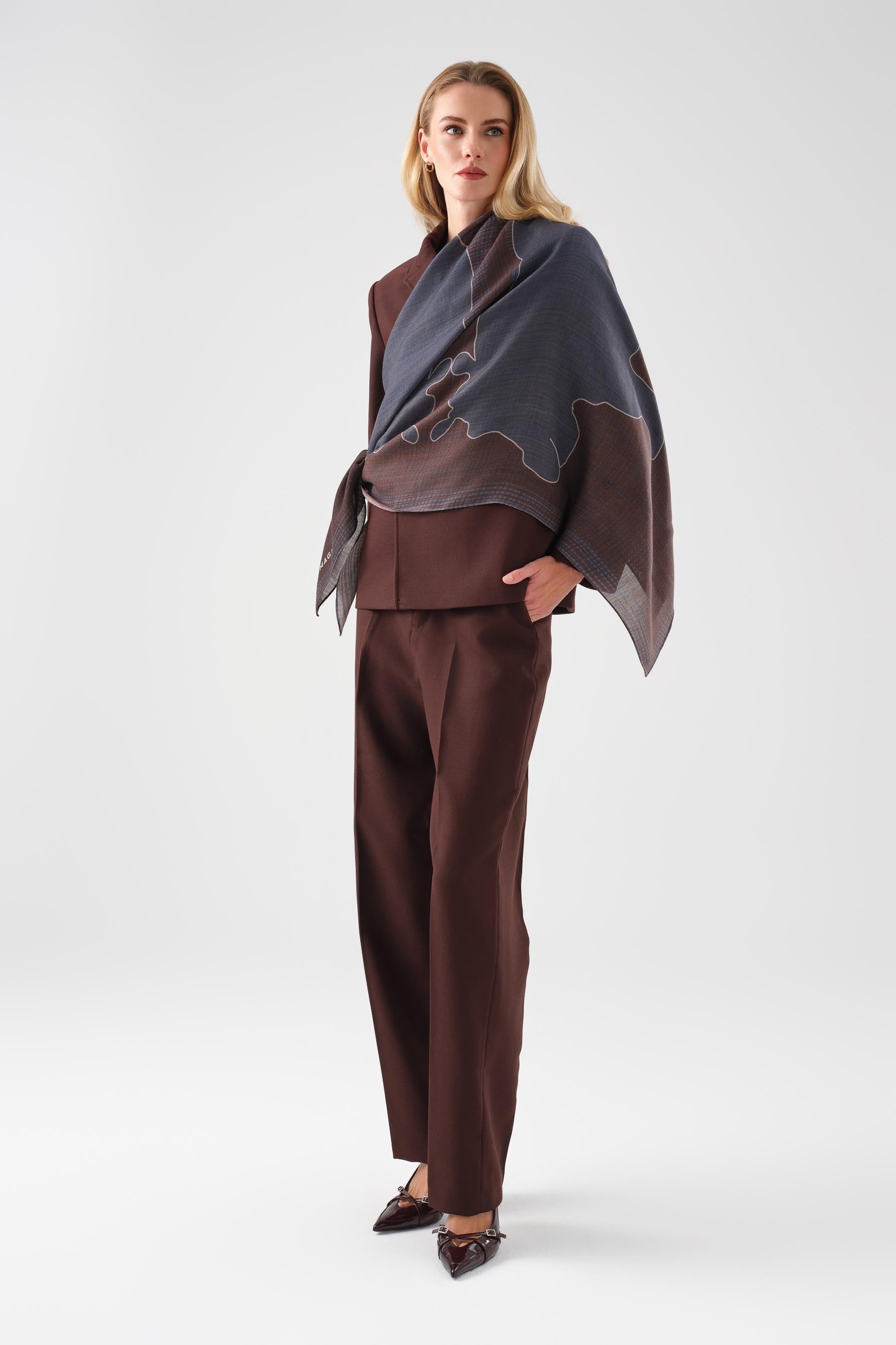 WILDLY CUTE - GORGOPS - MAVİ KAHVERENGİ